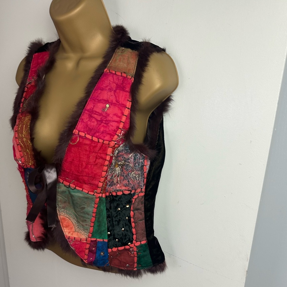 Red Moon Multicolored Patchwork Furtrim Sequin Em… - image 4